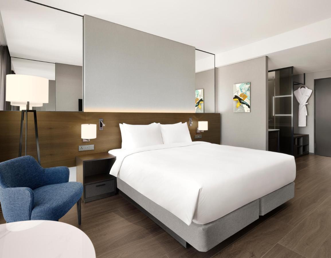 Four Points By Sheraton Сувон Екстер'єр фото